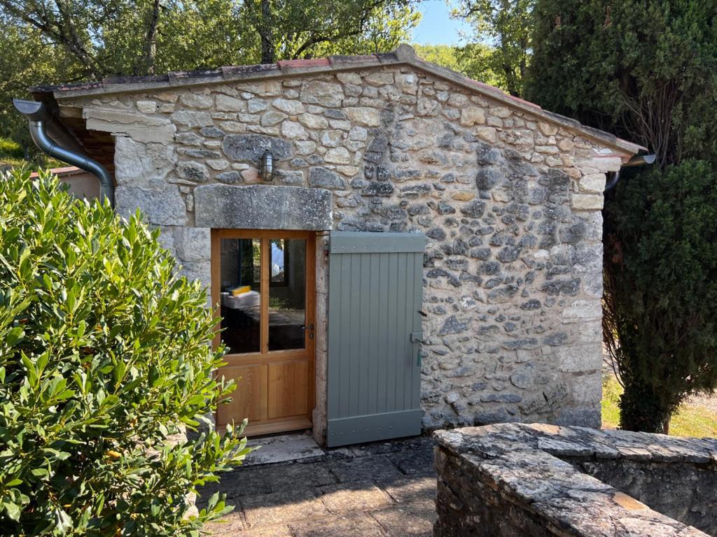 Bergerie Bed & Breakfast Montjustin Екстериор снимка